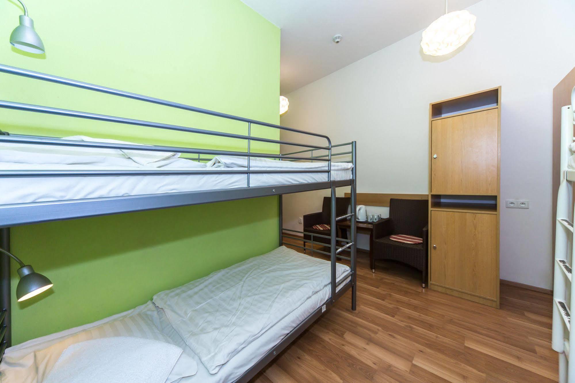 Hostel Orange Прага Экстерьер фото